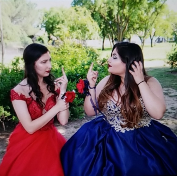 Meet your Posher, Star - Picture 3 of 4